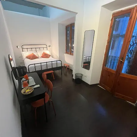 Roomes - 3x4 San Giovanni 4*