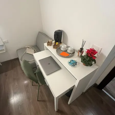 Roomes - 3x4 San Giovanni Rome