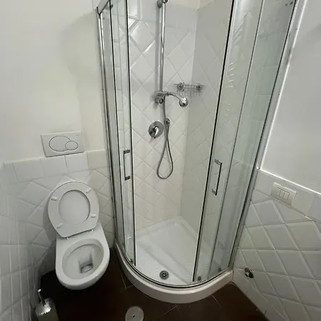 Roomes - 3x4 San Giovanni