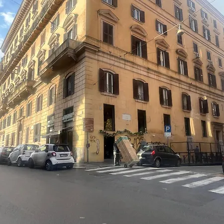 Roomes - 3x4 San Giovanni Bed & Breakfast