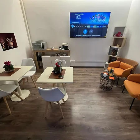 Roomes - 3x4 San Giovanni 4* Rome