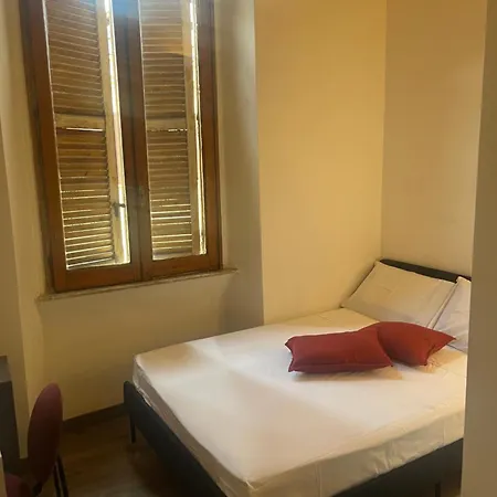 Roomes - 3x4 San Giovanni Rome