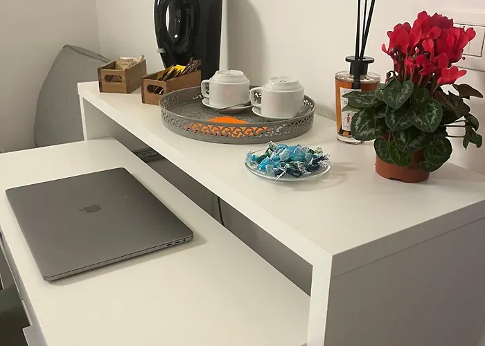 Roomes - 3x4 San Giovanni 4*