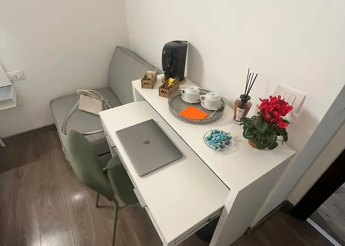 Roomes - 3x4 San Giovanni Ρώμη